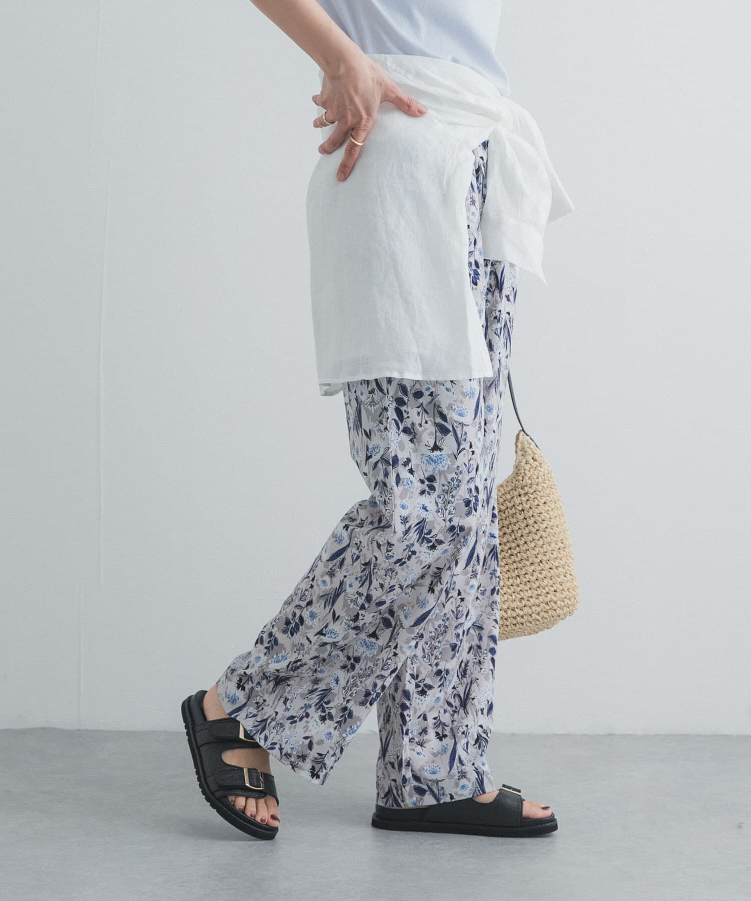 URBAN RESEARCH DOORS「『WEB/一部店舗限定カラー』フラワープリントイージーパンツ」|その他|