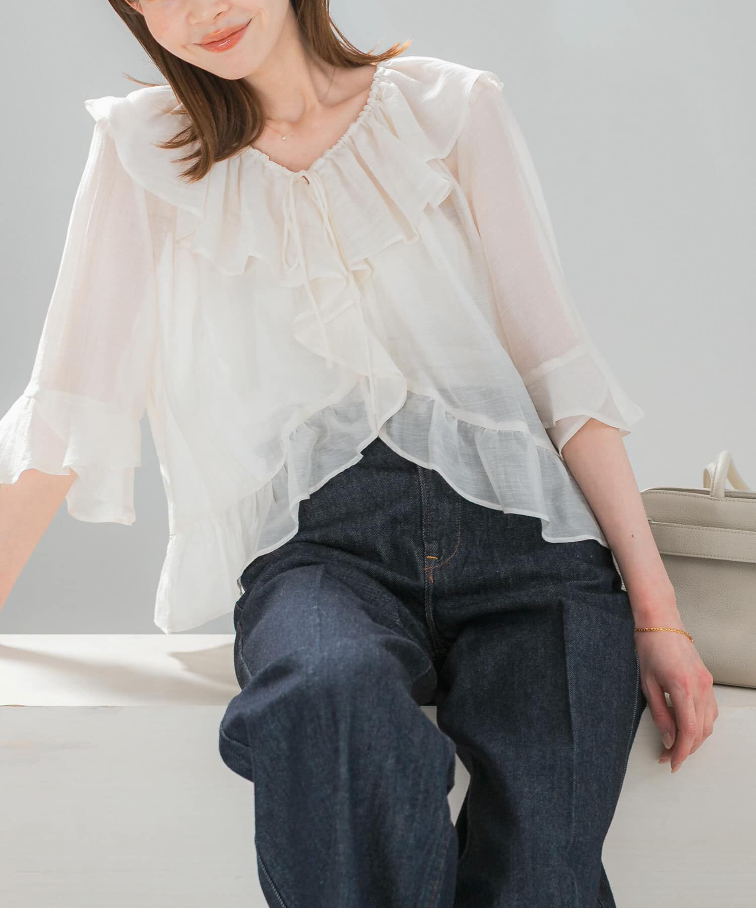 URBAN RESEARCH ROSSO「シアーフリルブラウス」|シャツ・ブラウス|オフホワイト