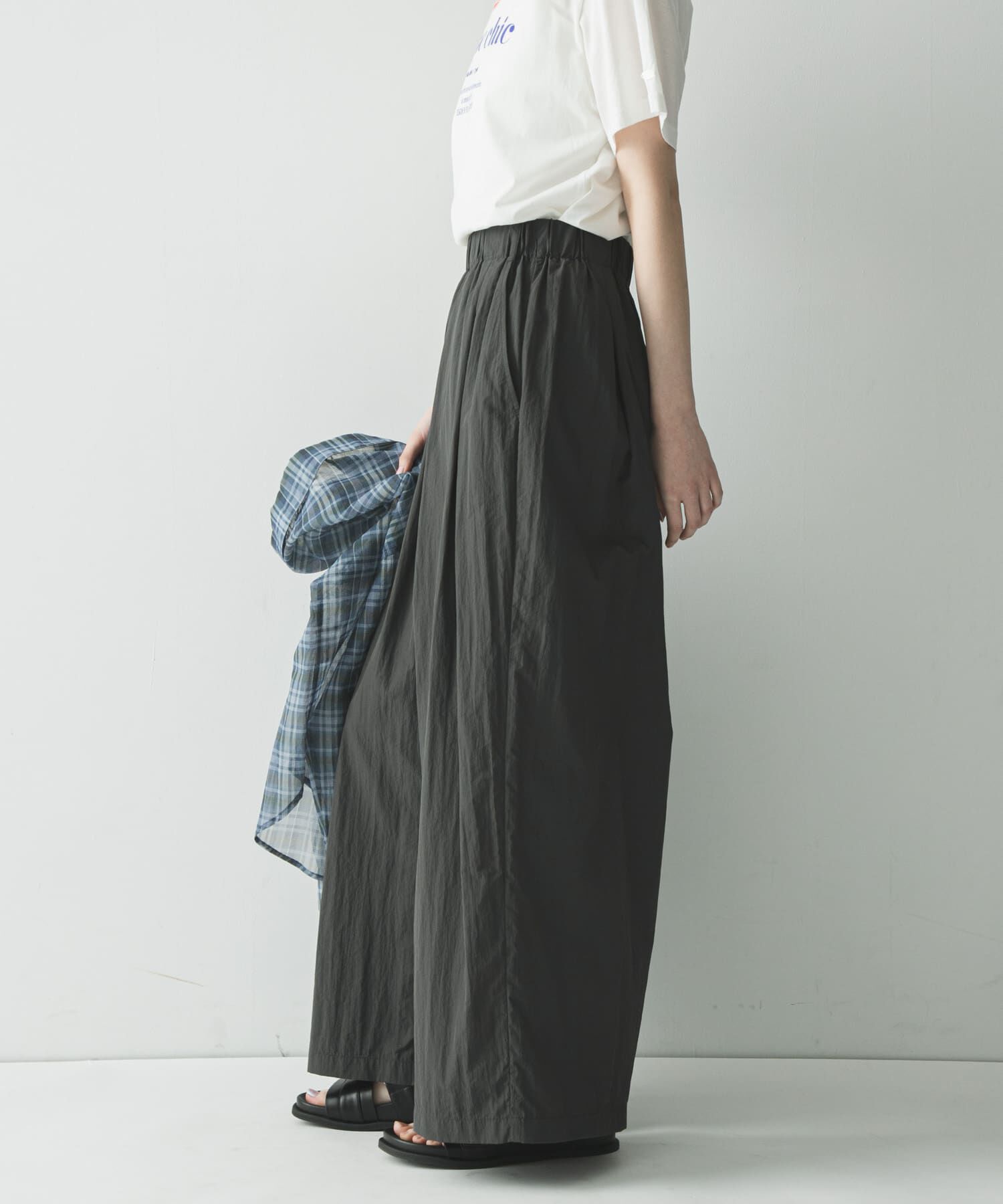 URBAN RESEARCH「『UR TECH』ギャザーワイドパンツ」|その他|