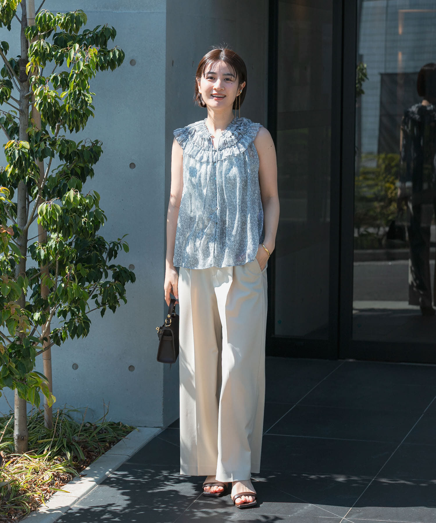 URBAN RESEARCH ROSSO「フラワープリントフリルブラウス」|シャツ・ブラウス|