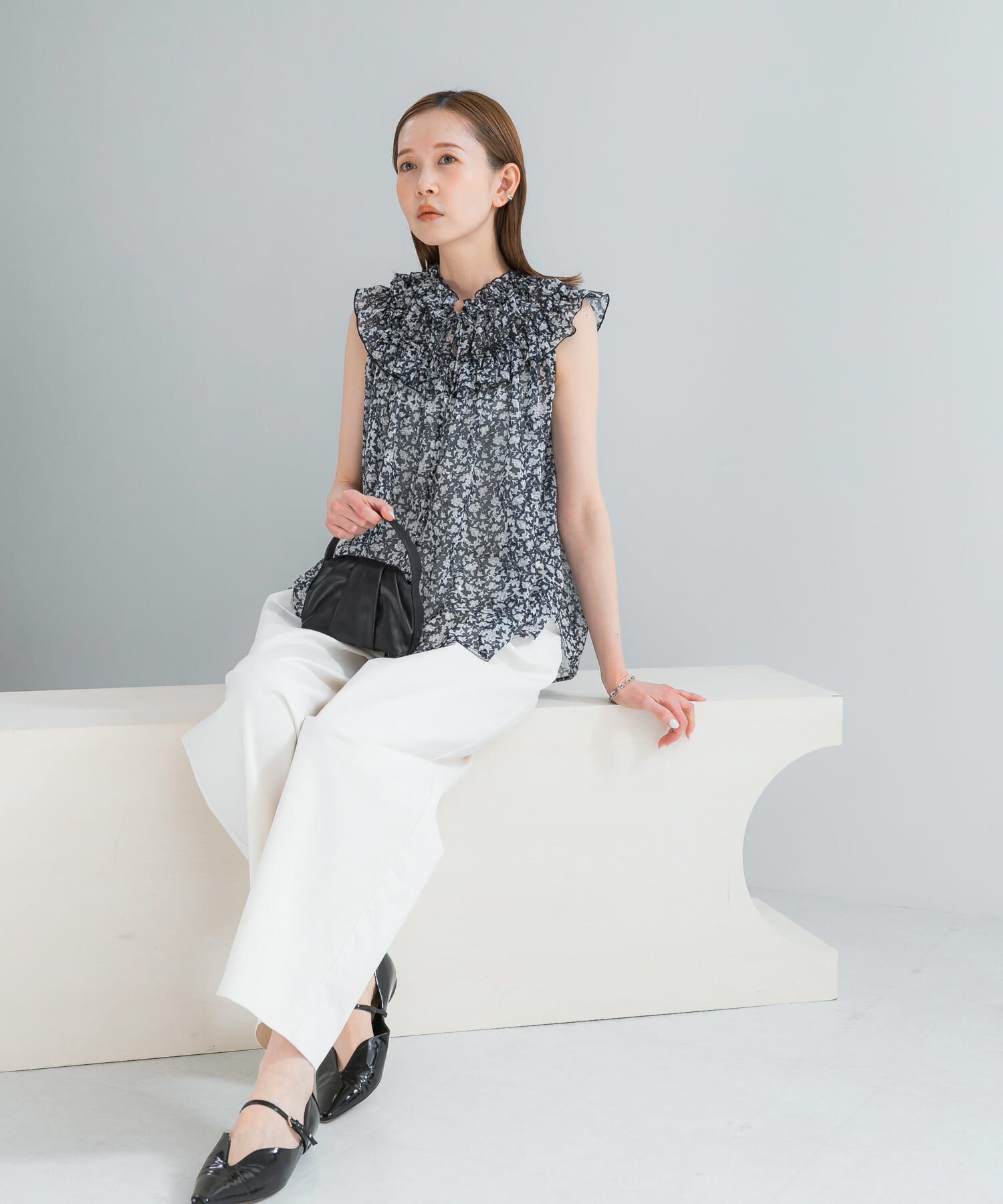 URBAN RESEARCH ROSSO「フラワープリントフリルブラウス」|シャツ・ブラウス|