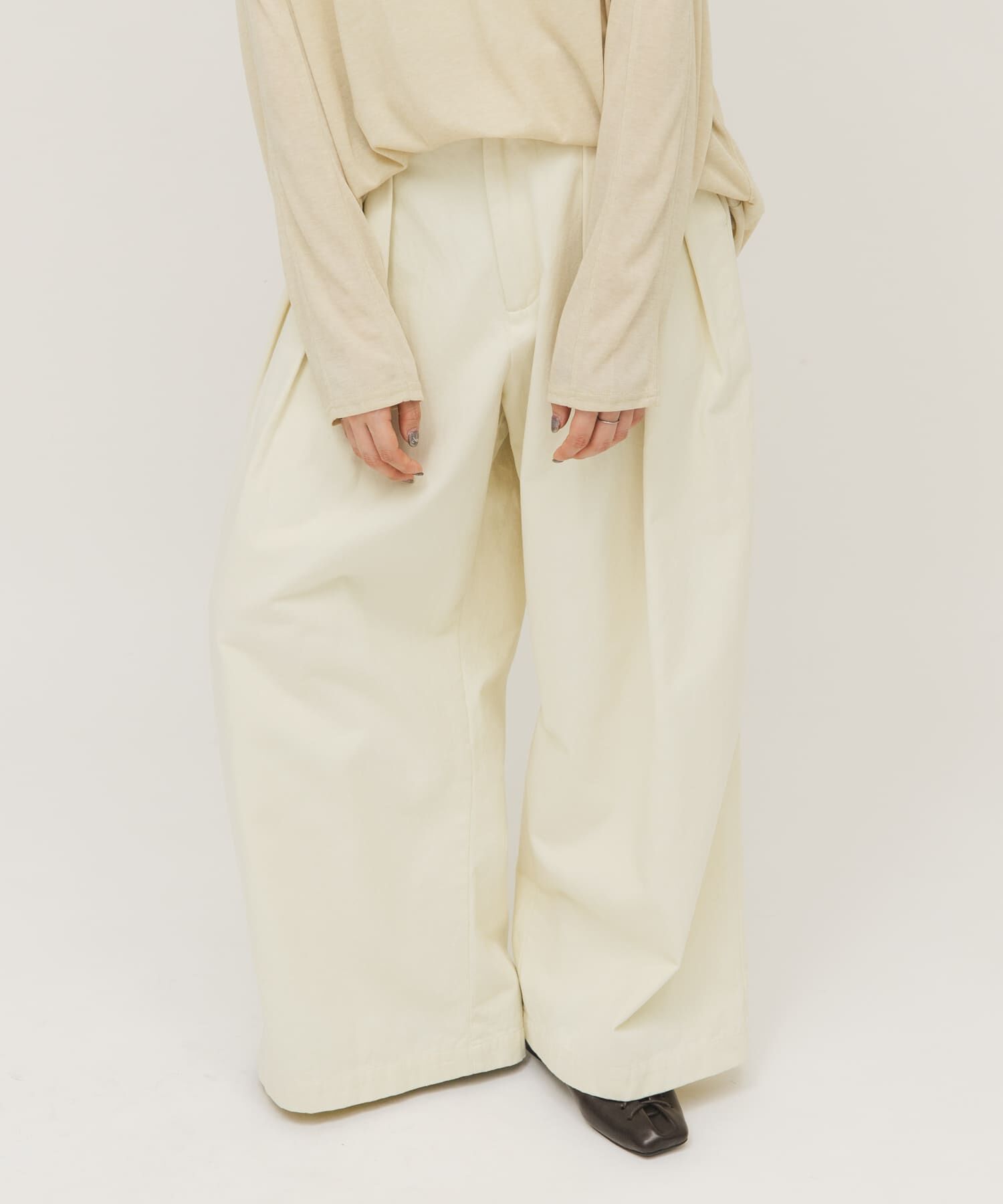  「タックデザインツイルパンツ」|その他|