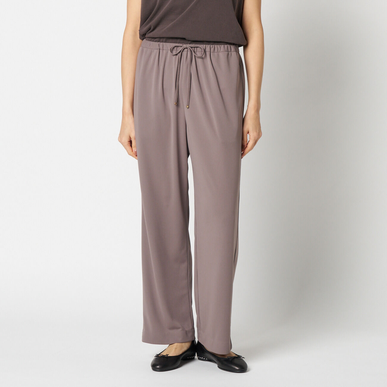 HELIOPOLE「HELIOPOLE DRY TOUCH SMOOTH EASY PANTS」|チノ|