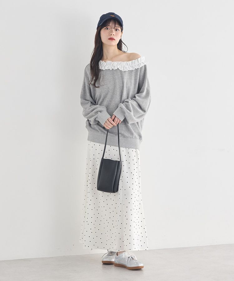 earth music&ecology「フリルオフショルウラケスウェット」|スウェット・ジャージ|