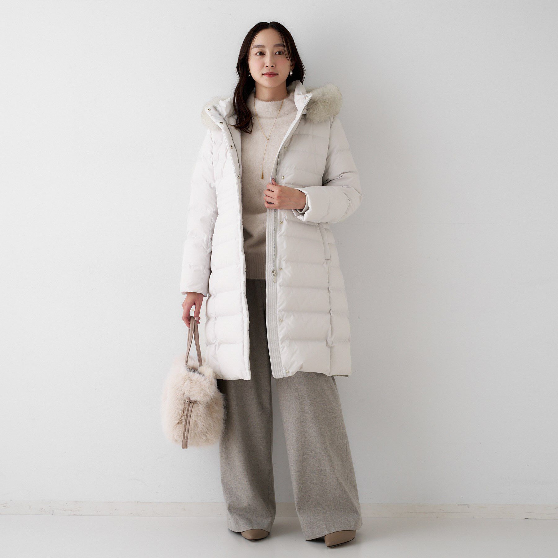 UNTITLED「【はっ水機能/フード取り外し可/防寒】ロングダウンコート」|ダウン|