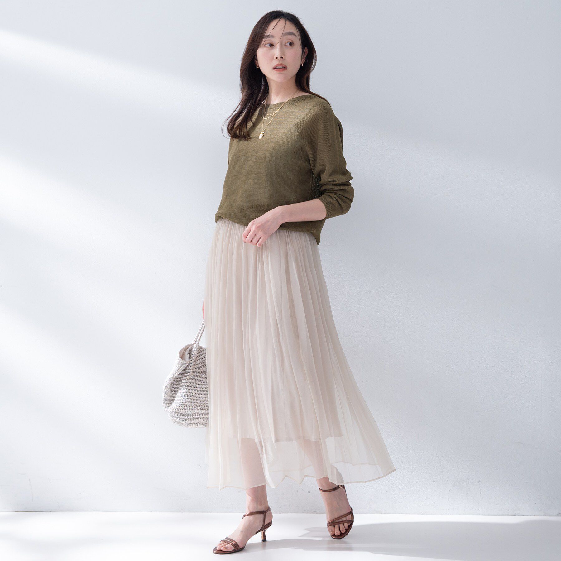 UNTITLED「【古畑星夏さん着用/8色展開/程よい透け感】ドライタッチボートネックニット」|ニット・セーター|