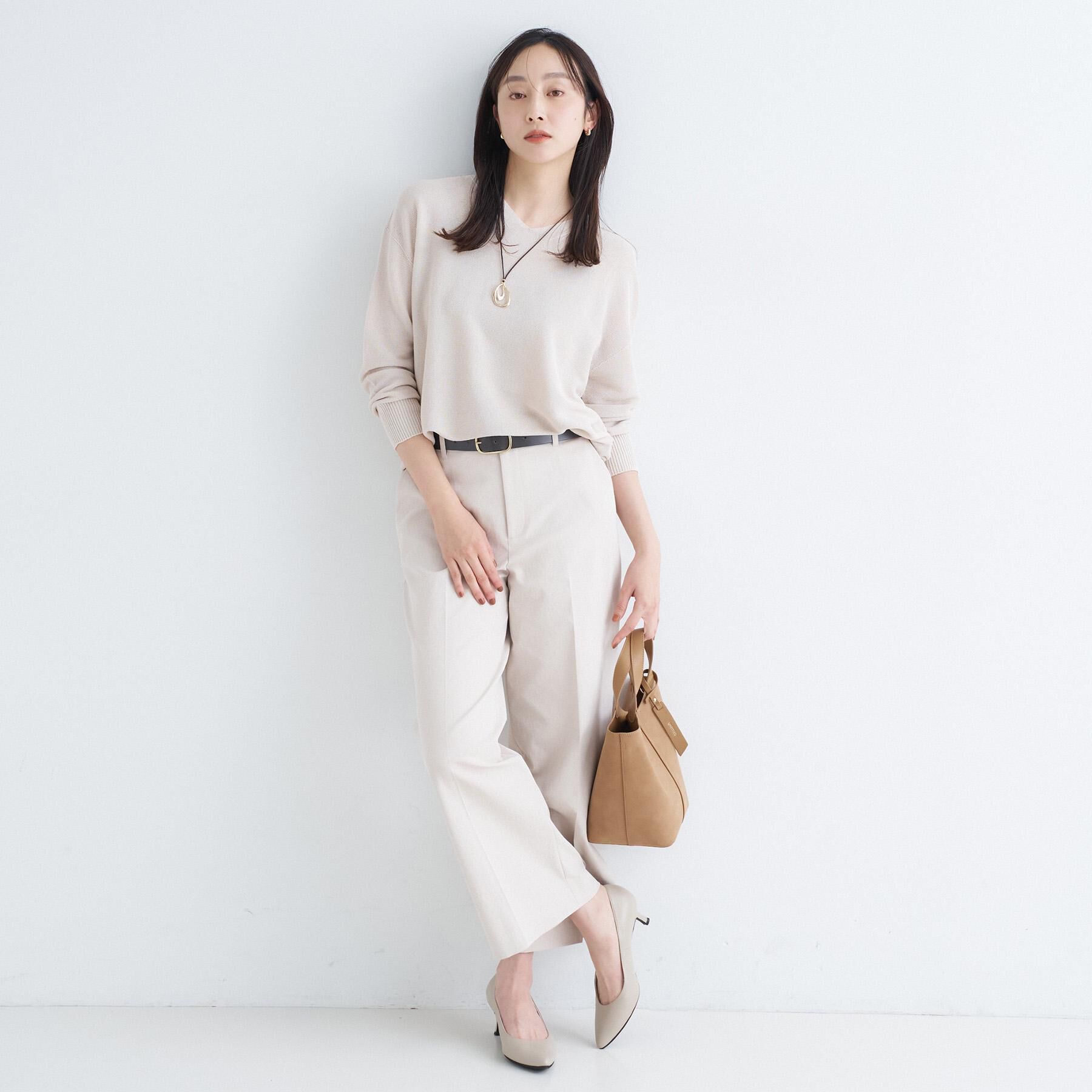 UNTITLED「【7色展開/洗える/程よい透け感】ドライタッチVネックニット」|ニット・セーター|