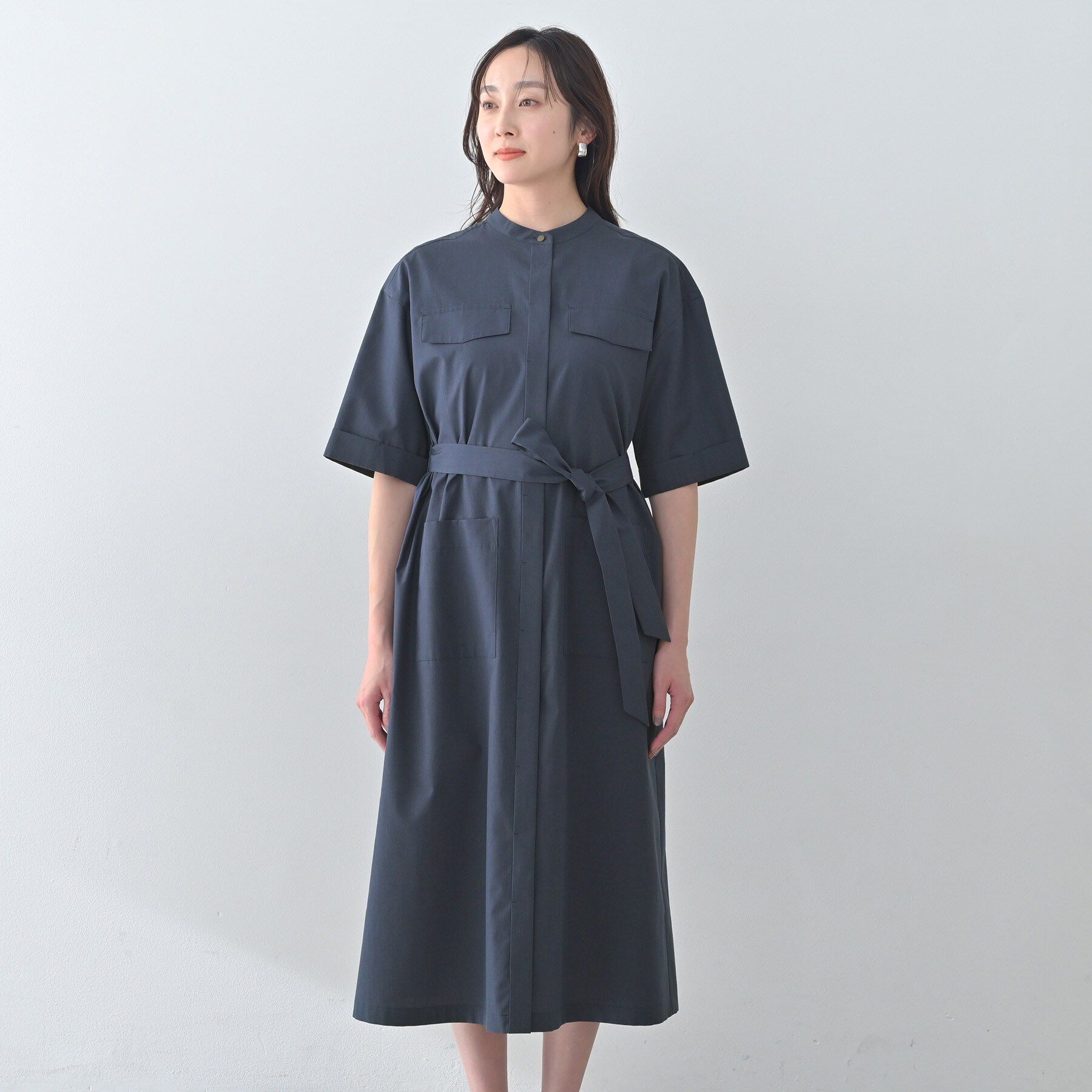 UNTITLED「【洗える/前開きボタン】シャンブレーシャツワンピース」|ワンピース|
