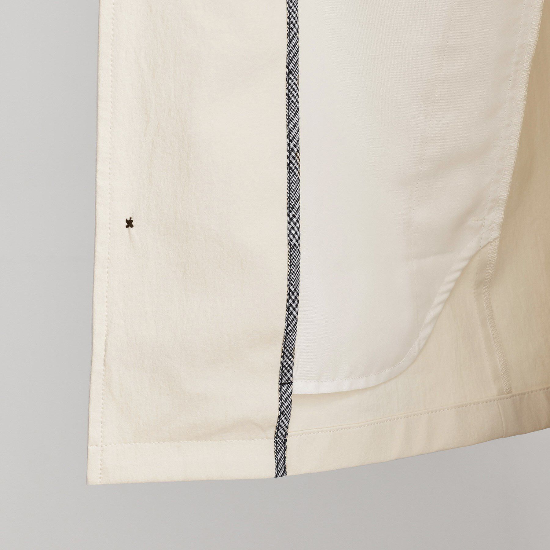 TAKEO KIKUCHI「【3D ナイロン ストレッチ】スタンドカラー シャツブルゾン」|ブルゾン・スタジャン|