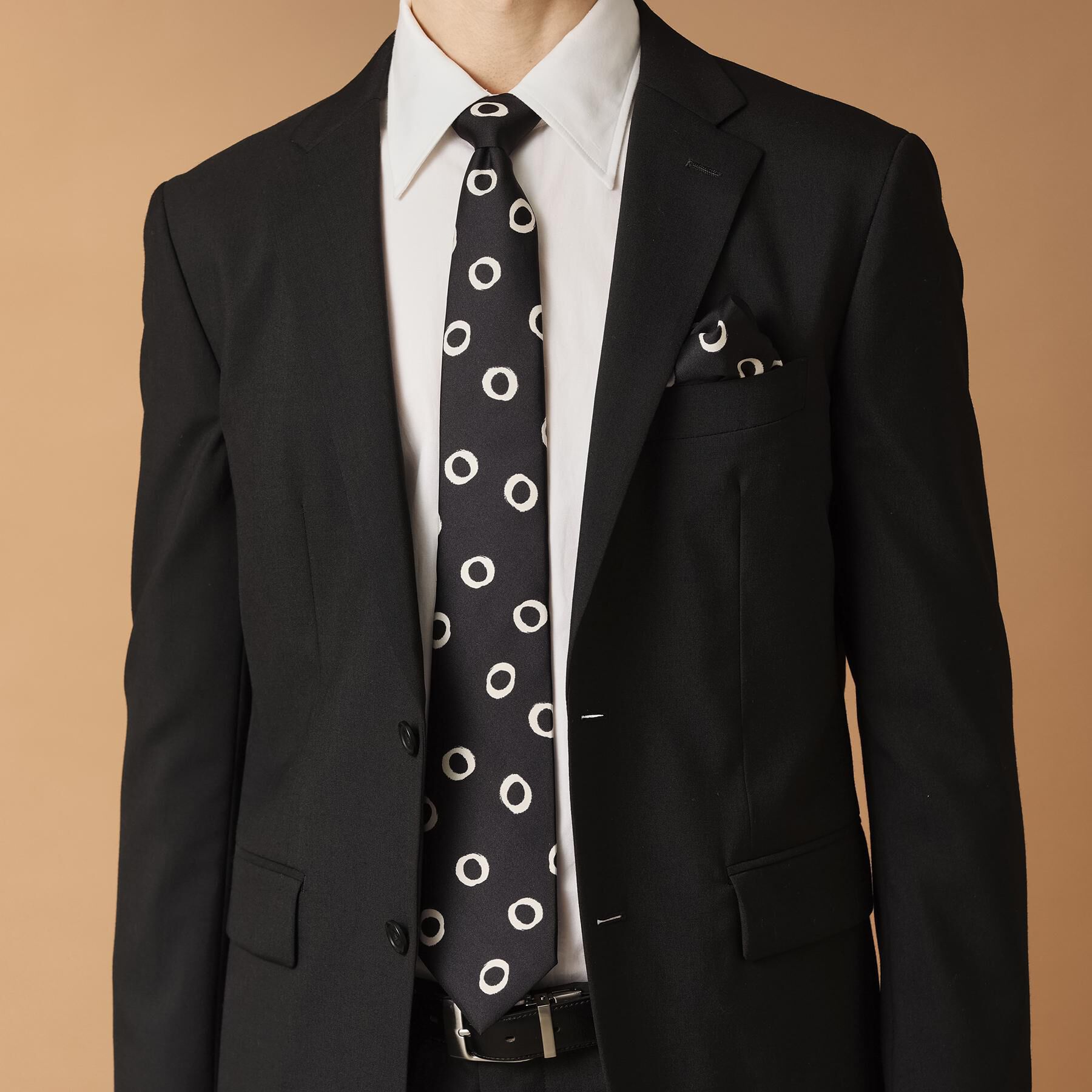 40CARATS&525「手書きサークルドットネクタイ」|ネクタイ・蝶ネクタイ|