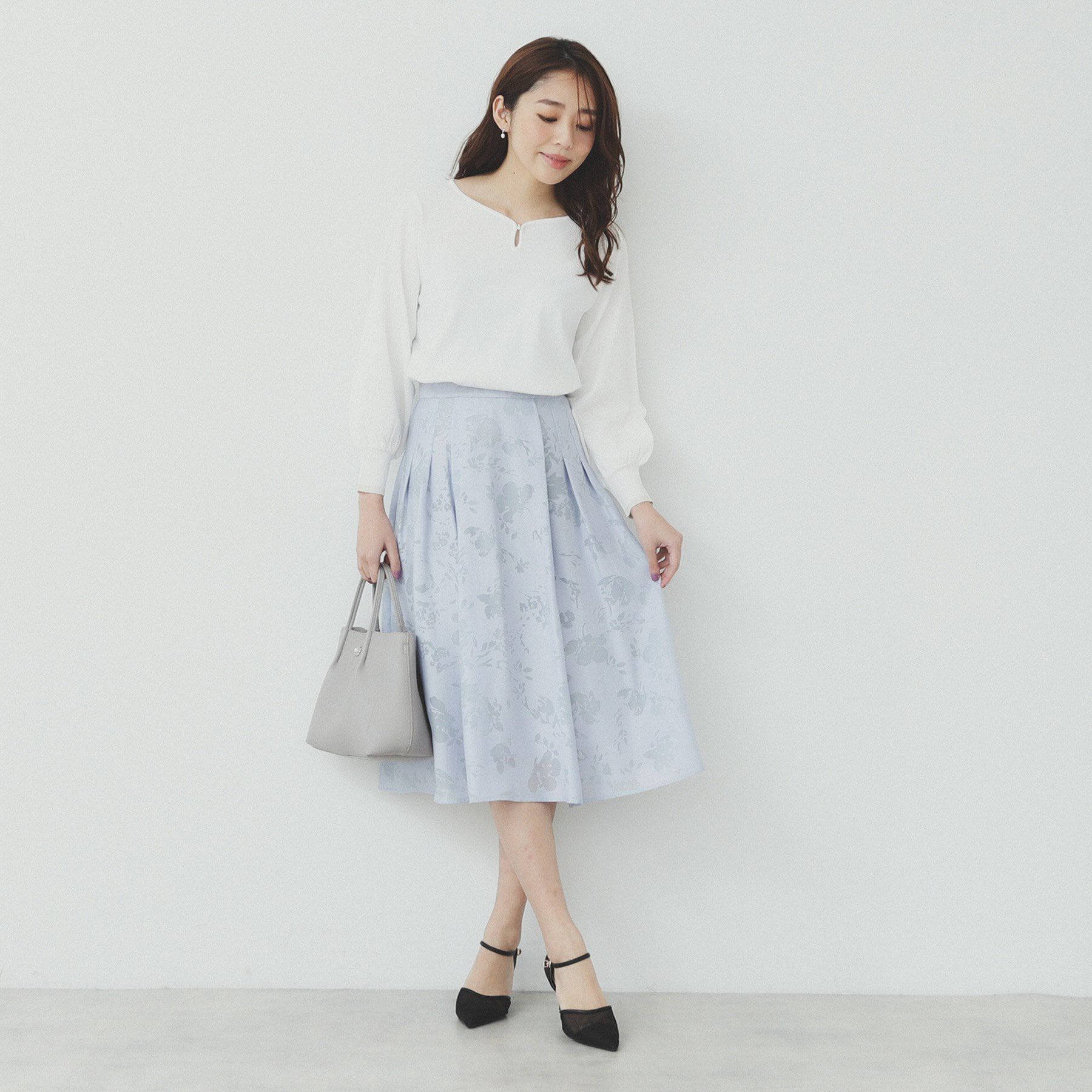 index「パーツ付きハートネックニットトップス【洗濯機洗い可】」|ニット・セーター|