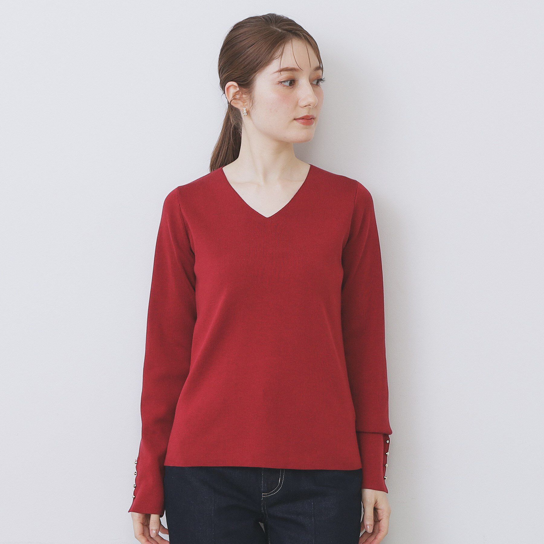 index「ゴールドボタンVネックニット【洗濯機OK】《6col》」|ニット・セーター|