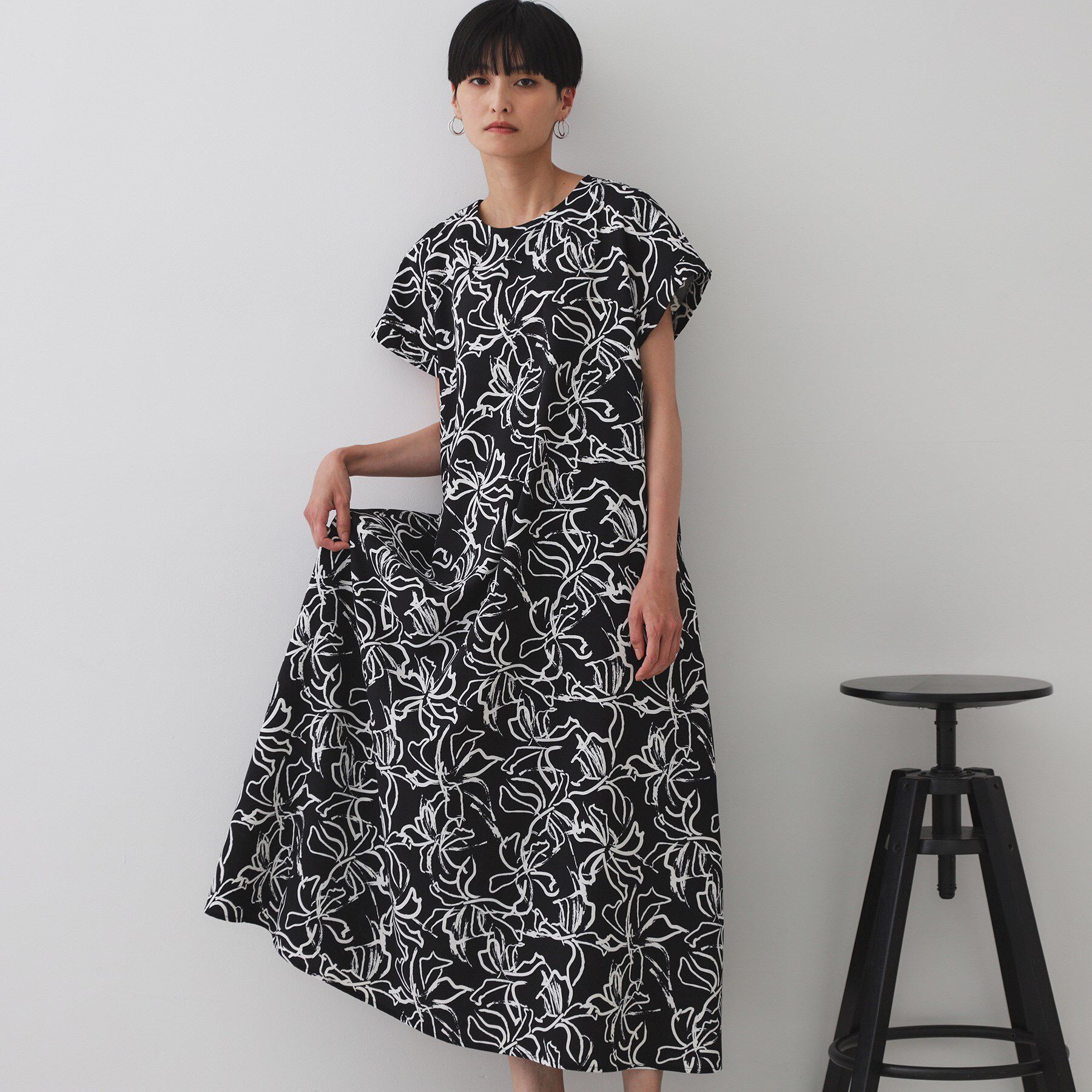 OPAQUE.CLIP「手書き風プリントワンピース【洗濯機洗い可】」|ワンピース|