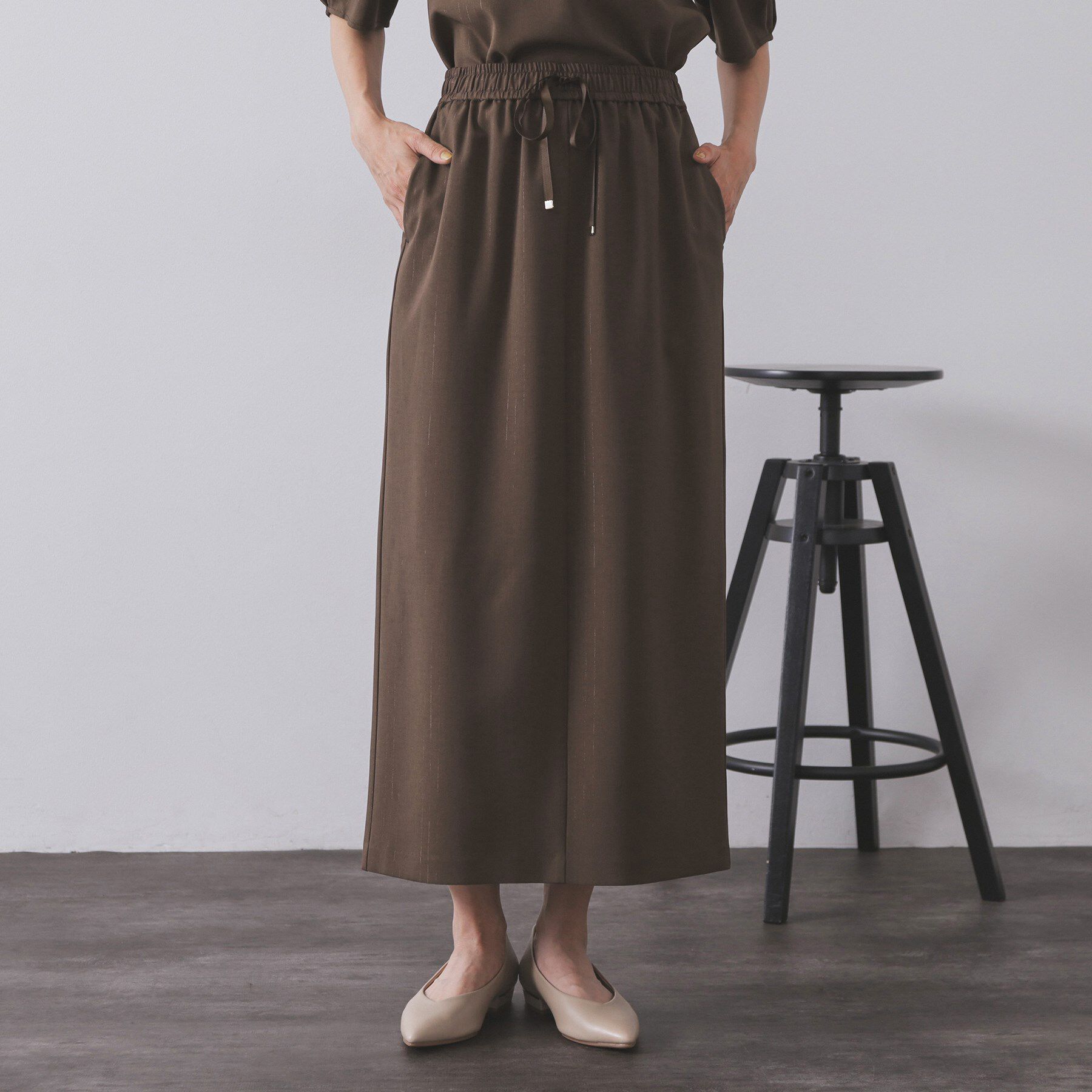 OPAQUE.CLIP「ラメストライプイージーナロースカート/セットアップ可【洗濯機洗い可/防シワ/吸水速乾】」|スカート|