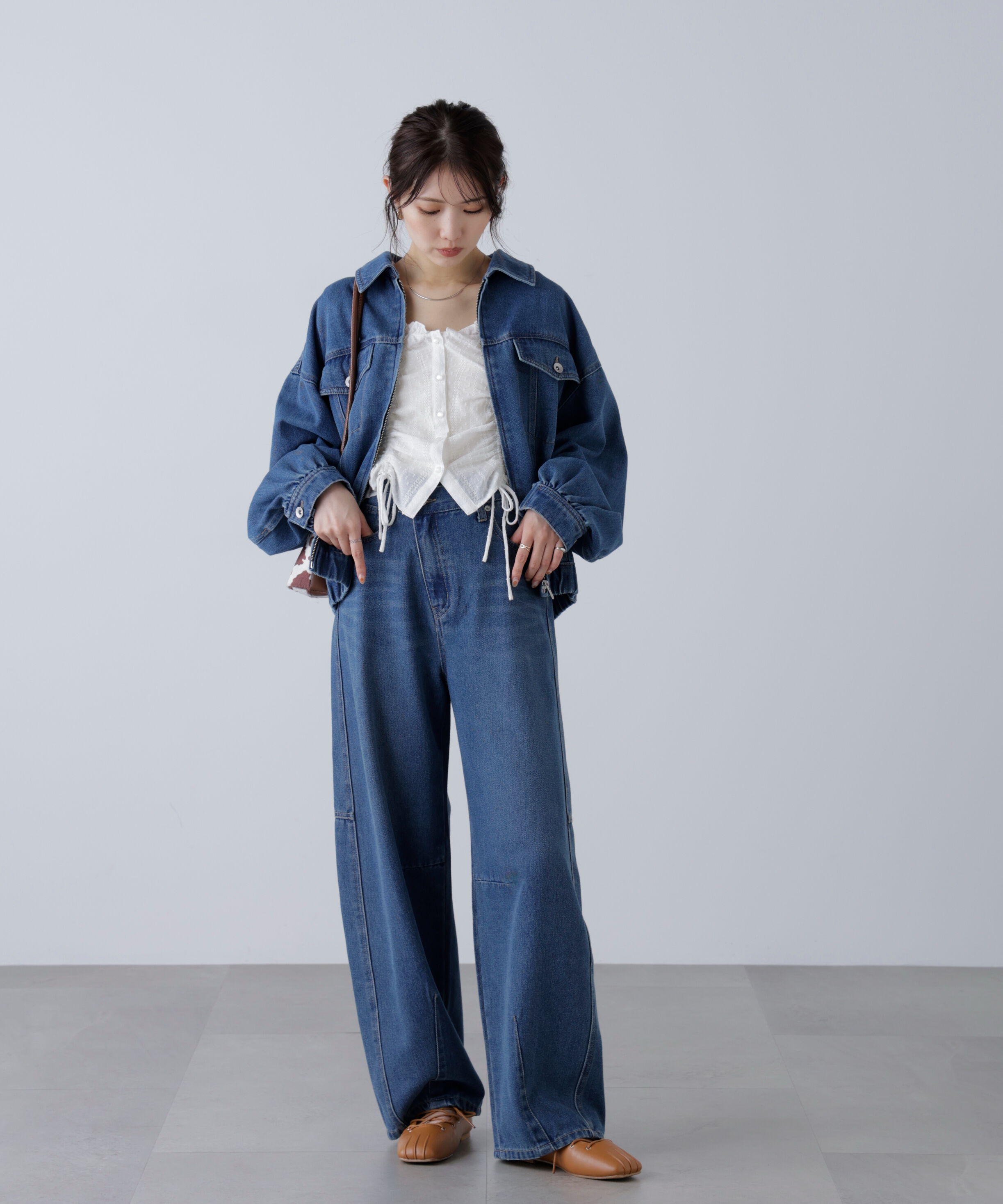  「オーバーサイズデニムジャケット」|ブルゾン・スタジャン|