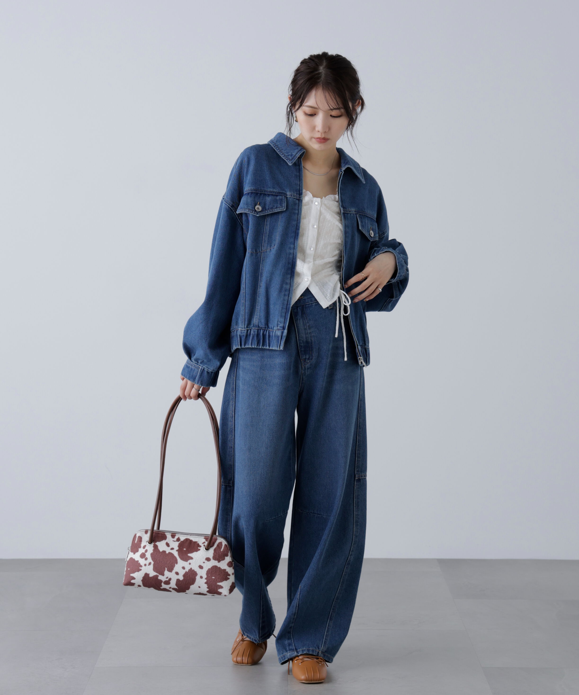  「オーバーサイズデニムジャケット」|ブルゾン・スタジャン|