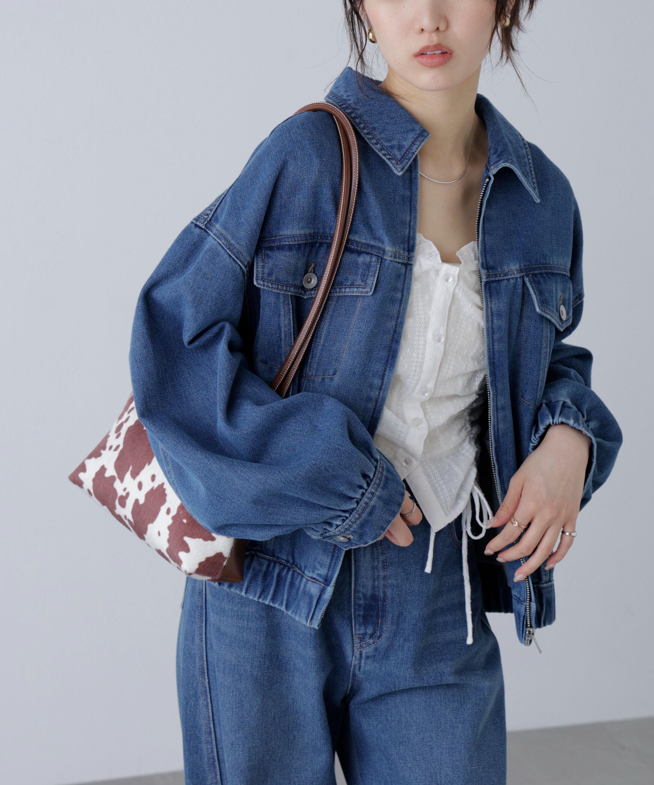  「オーバーサイズデニムジャケット」|ブルゾン・スタジャン|