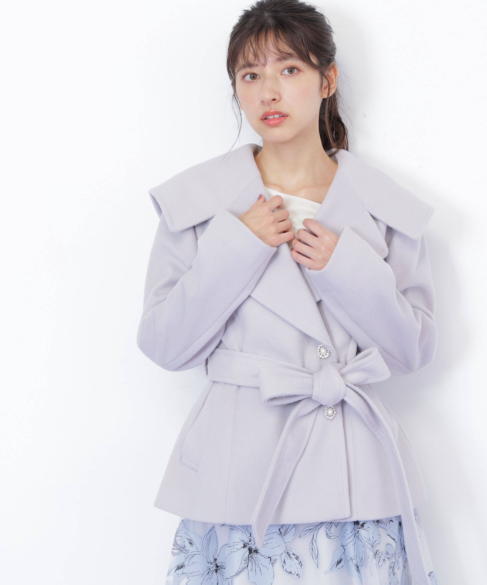  「ビジュー釦ビッグカラーショートコート」|その他|