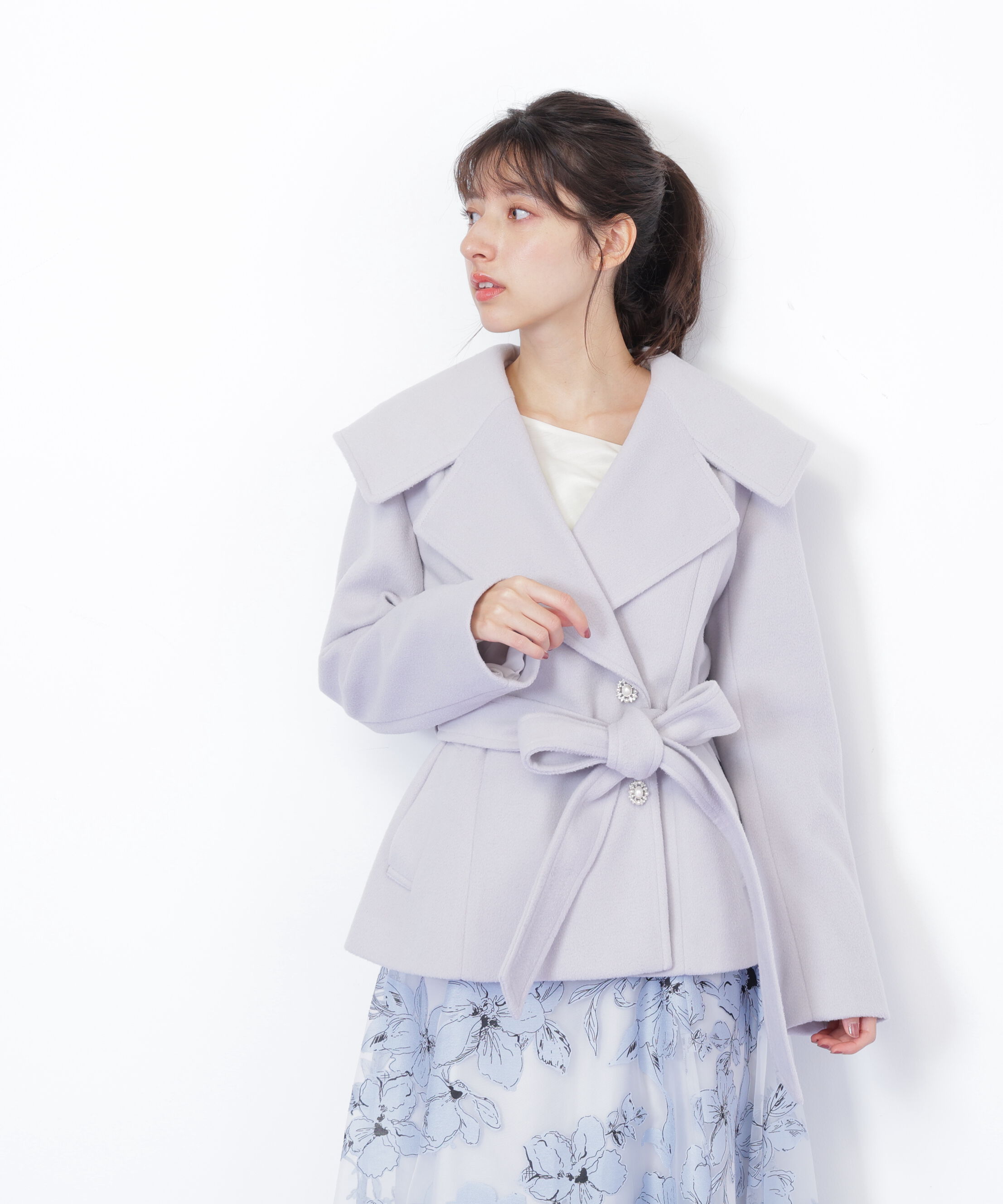  「ビジュー釦ビッグカラーショートコート」|その他|