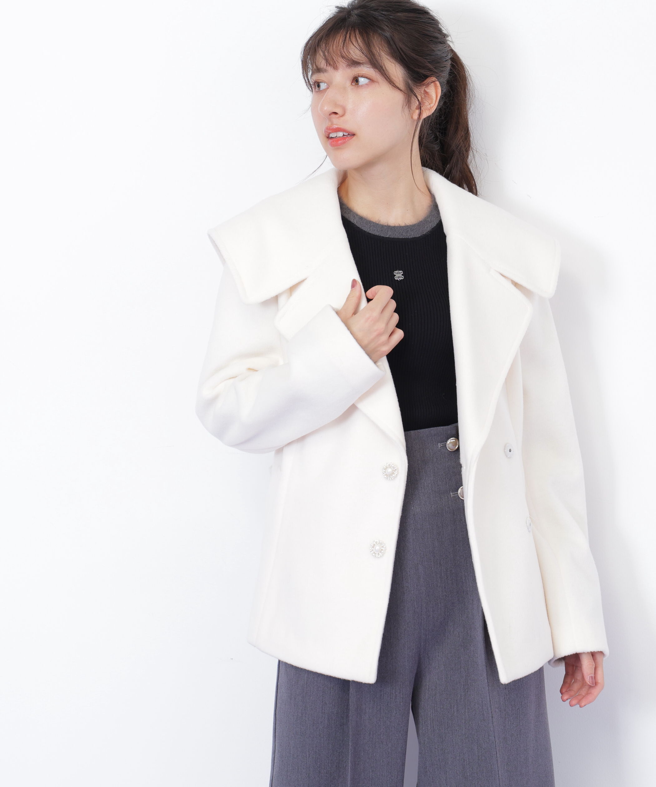  「ビジュー釦ビッグカラーショートコート」|その他|