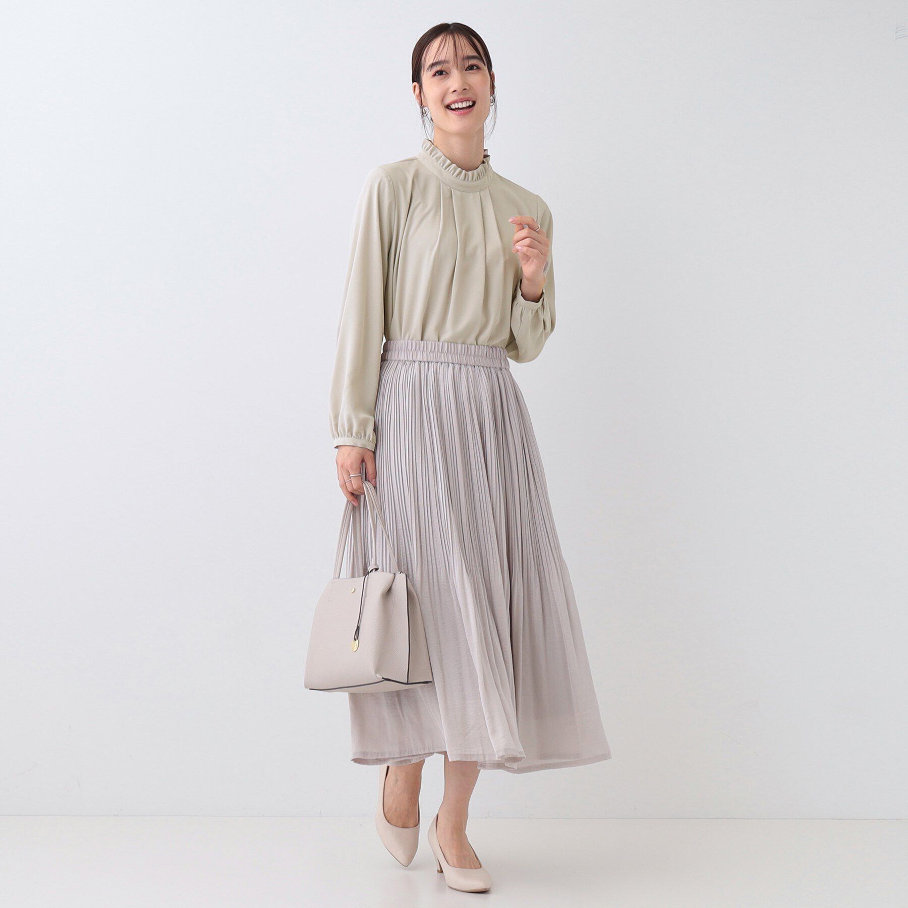 SHOO･LA･RUE「【S-3L/洗える/セレモニー】さらり軽やか スタンドカラー フリルブラウス」|シャツ・ブラウス|