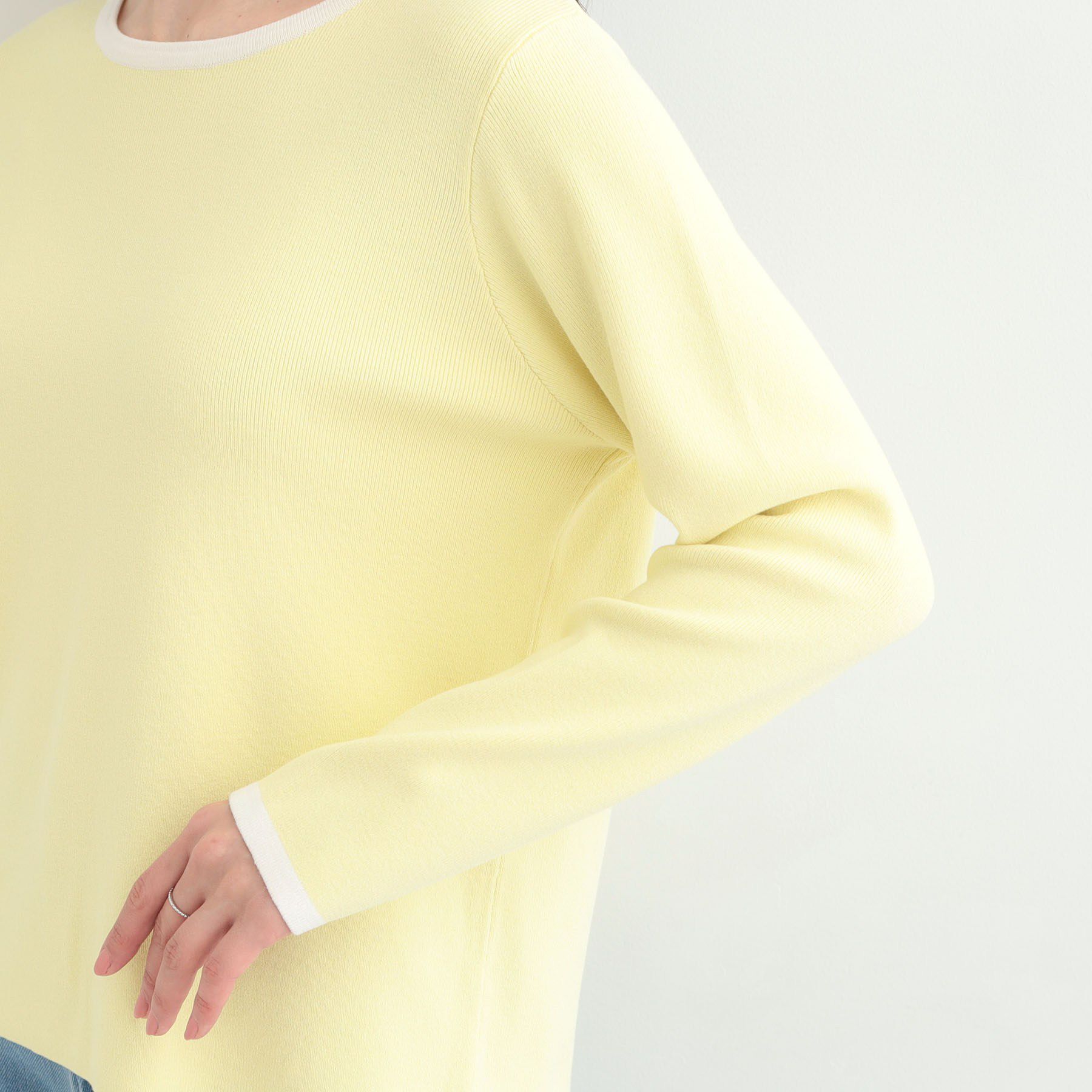 SHOO･LA･RUE「【洗濯機可/S-LL/アンサンブル可】すっきりと好印象 配色クルーネックニット」|ニット・セーター|