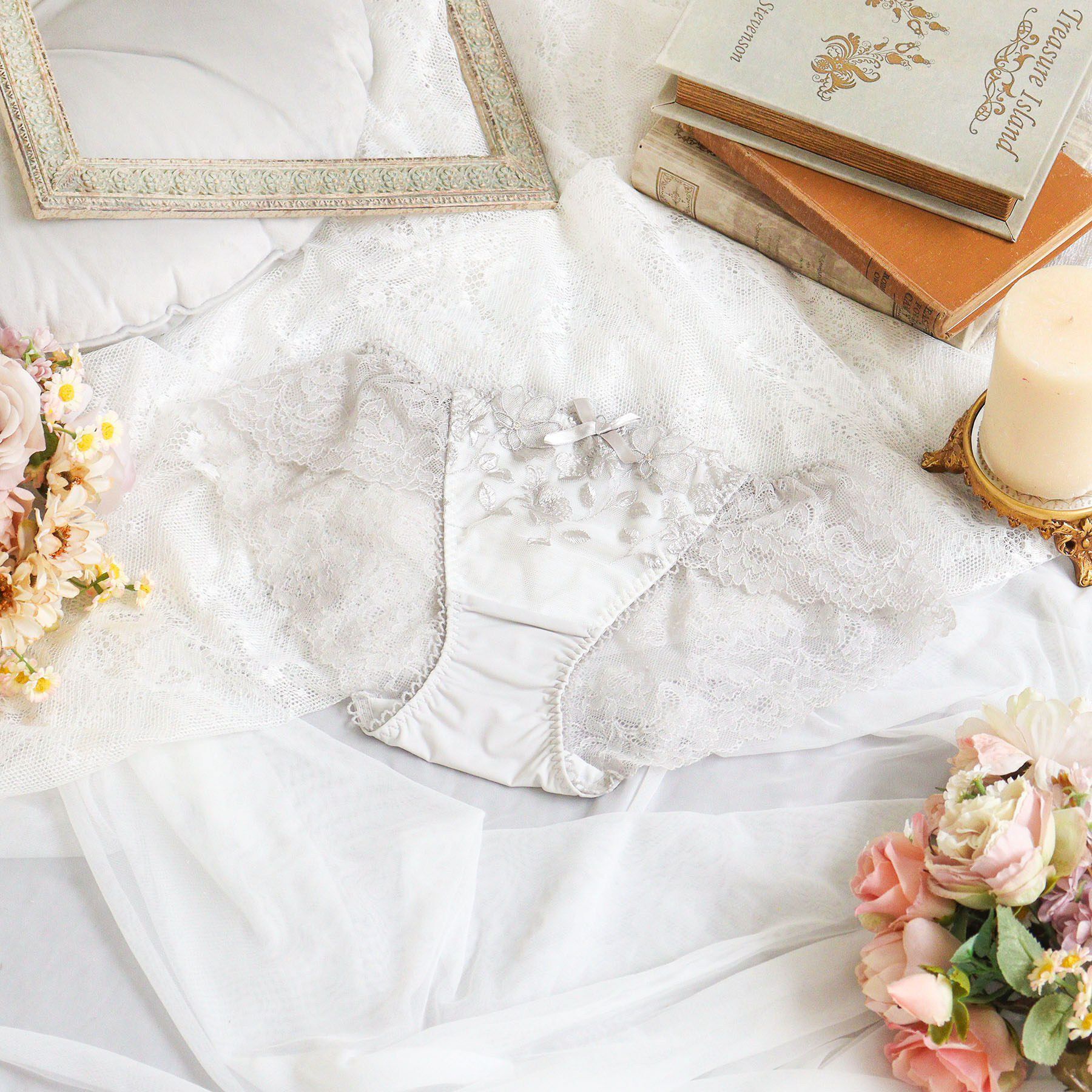 Risa Magli「ルイーザ レースショーツ」|インナー|ライトグレー(011