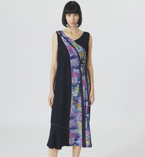  「【手洗い可】ブロッキングボタニカルプリントワンピース」|ワンピース|ネイビー