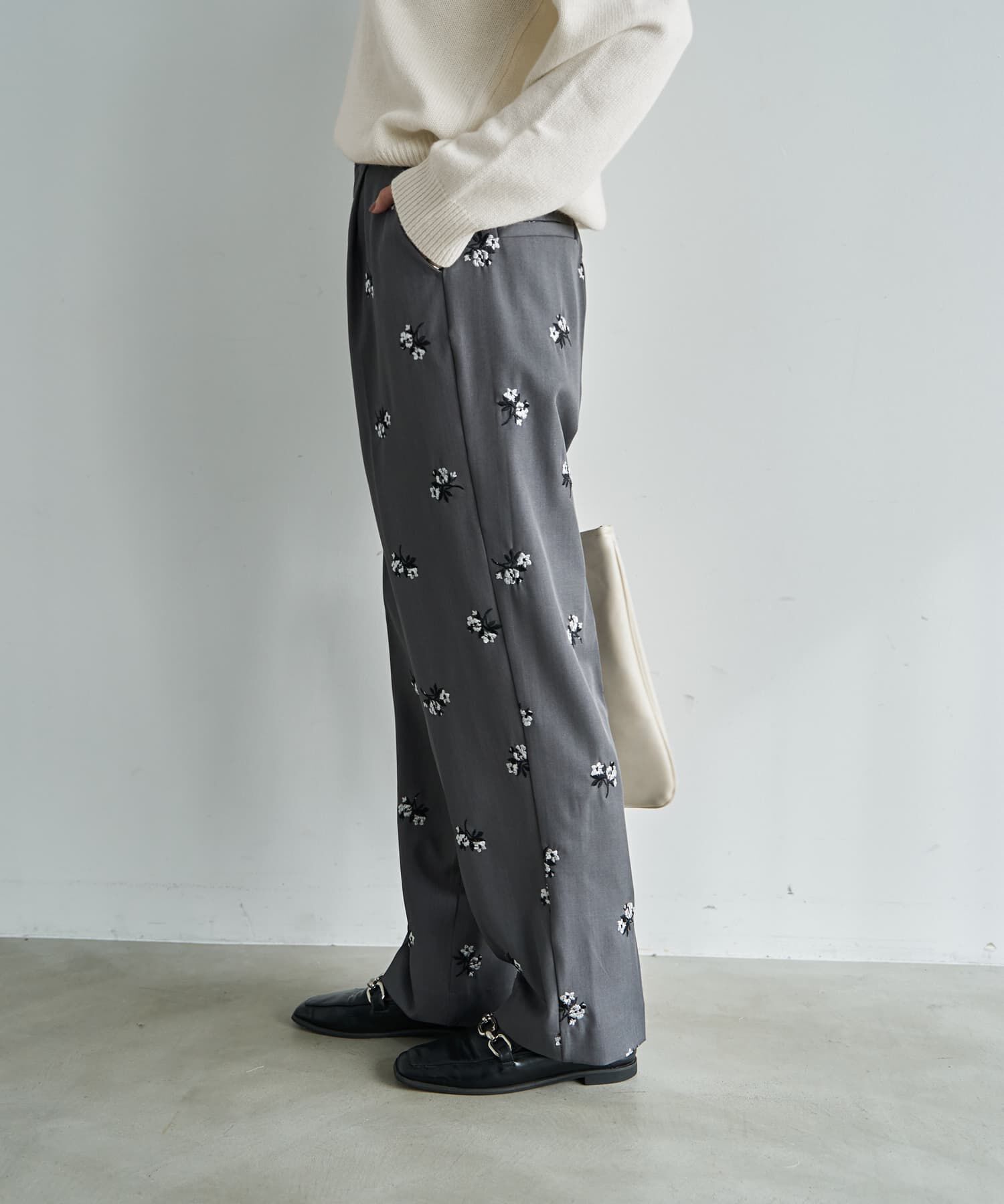 STYLE DELI「【B&S別注】エンブロイダリータックパンツ」|その他|