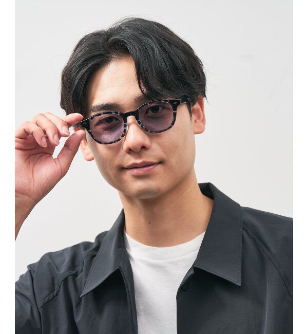  「ウェリントン型 調光サングラス レンズの色が変わるサングラス Zoff | YURIE OUTDOOR EDITION」|サングラス|