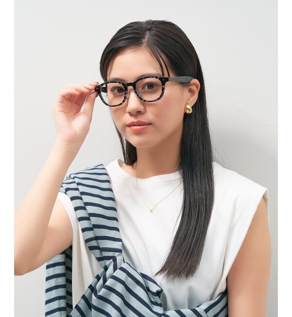  「ウェリントン型 調光サングラス レンズの色が変わるサングラス Zoff | YURIE OUTDOOR EDITION」|サングラス|