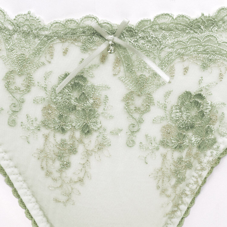 intesucre「アンテシュクレ intesucre narue&times;intesucre バストアップブラ ブラセット  全4色 B-F/65-75 IBT340」|インナー|