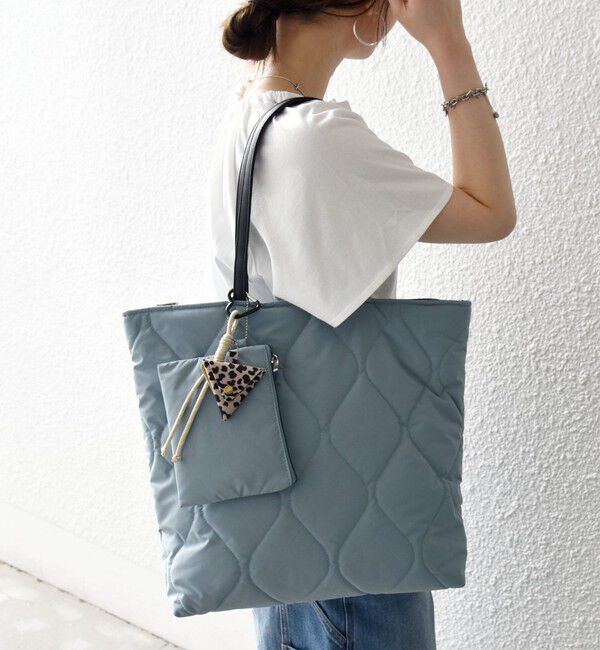 SHIPS any「《追加予約》【WEB限定】SHIPS any: チャーム付き キルティング スクエア A4 トート バッグ」|トートバッグ|