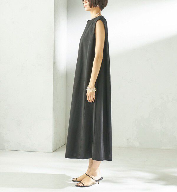 SHIPS for women「《予約》〈接触冷感/吸水速乾/洗濯機可能〉ハイゲージ ポンチ ノースリーブ ワンピース」|ワンピース|