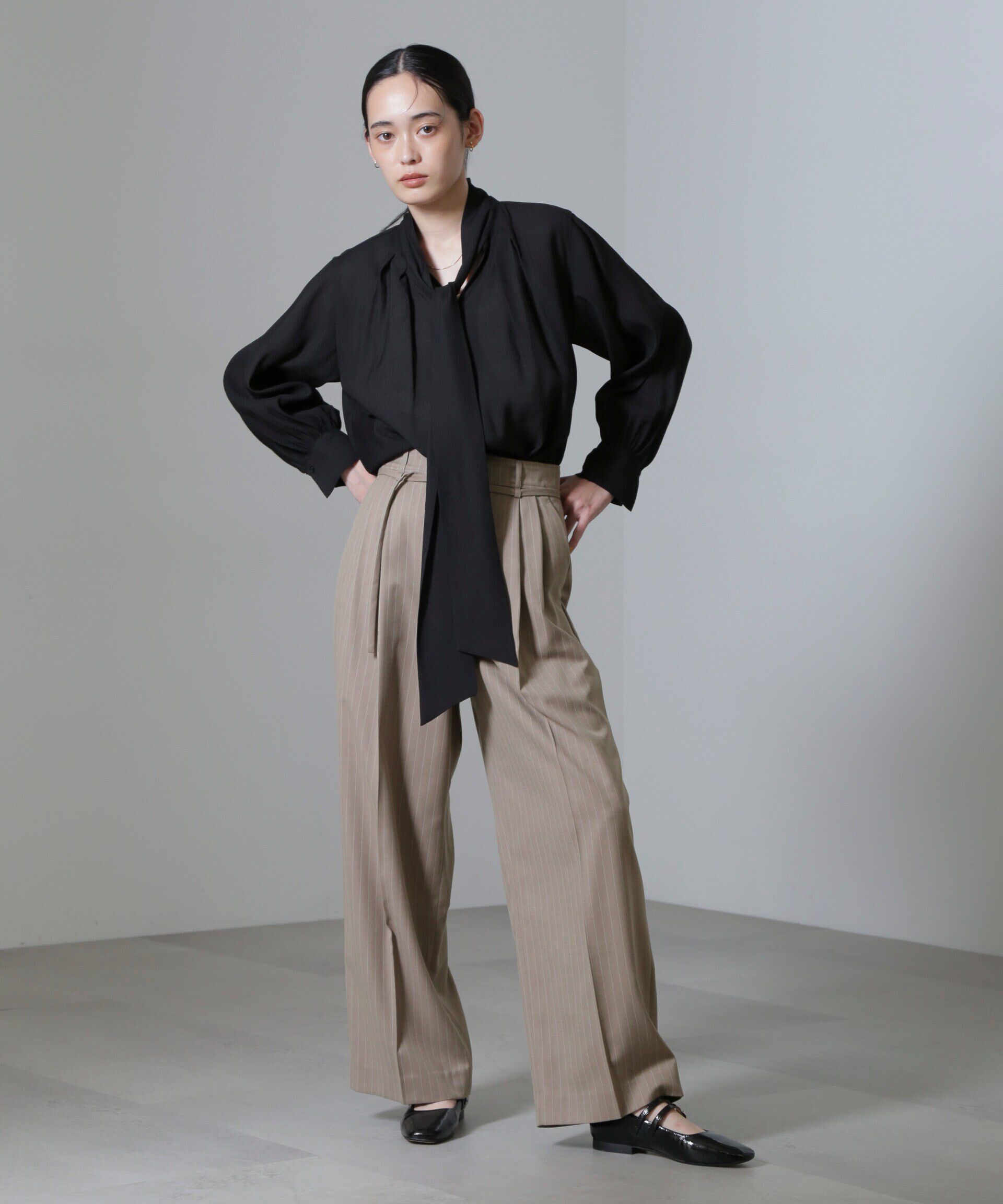 nano･universe「スーチングワイドスラックスパンツ」|チノ|