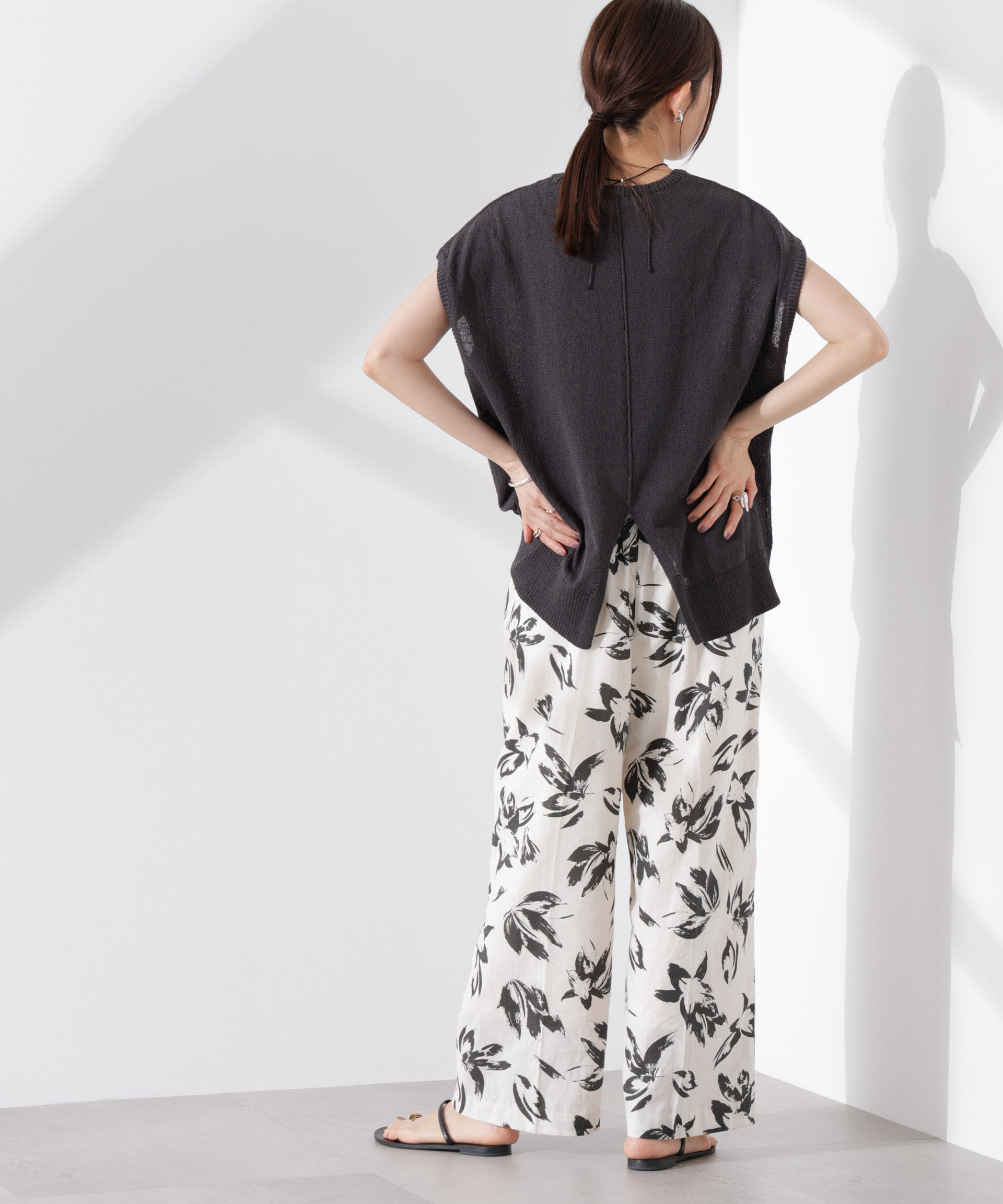 nano･universe「バックスリットシアーニットプルオーバー」|ニット・セーター|