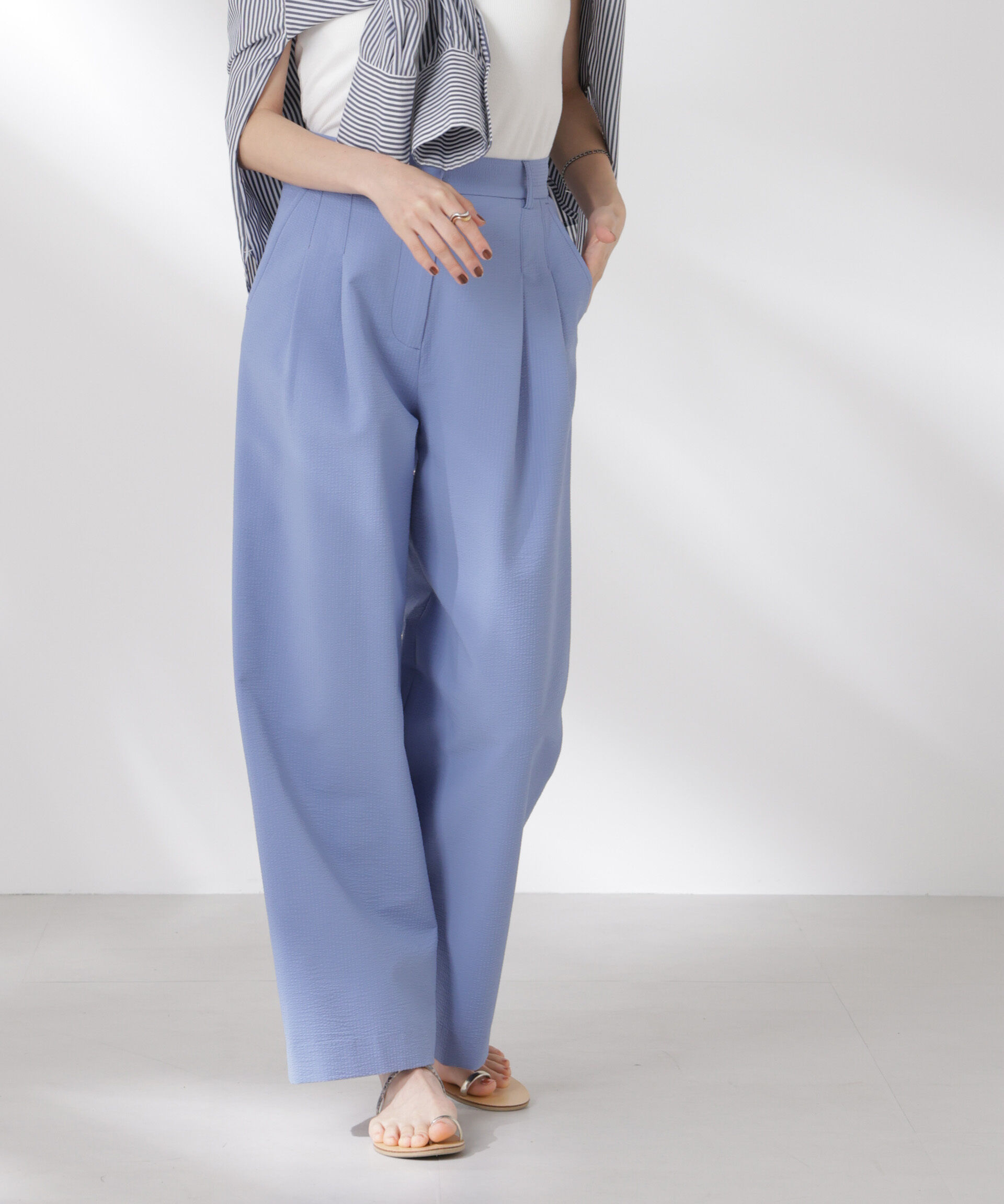 nano･universe「サッカータックワイドパンツ(セットアップ可)」|チノ|