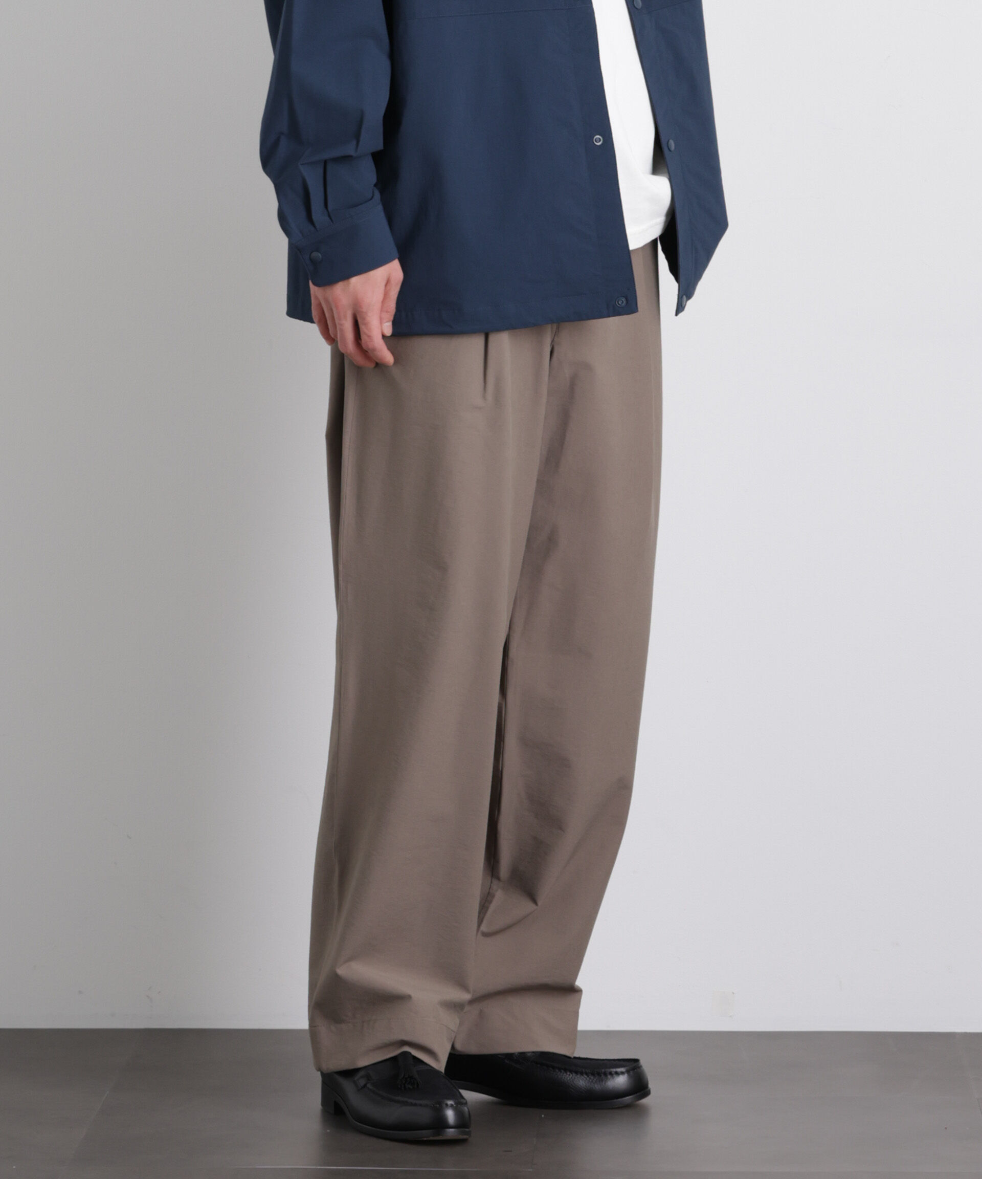 nano･universe「ストレッチワイド イージーパンツ」|チノ|モカ3