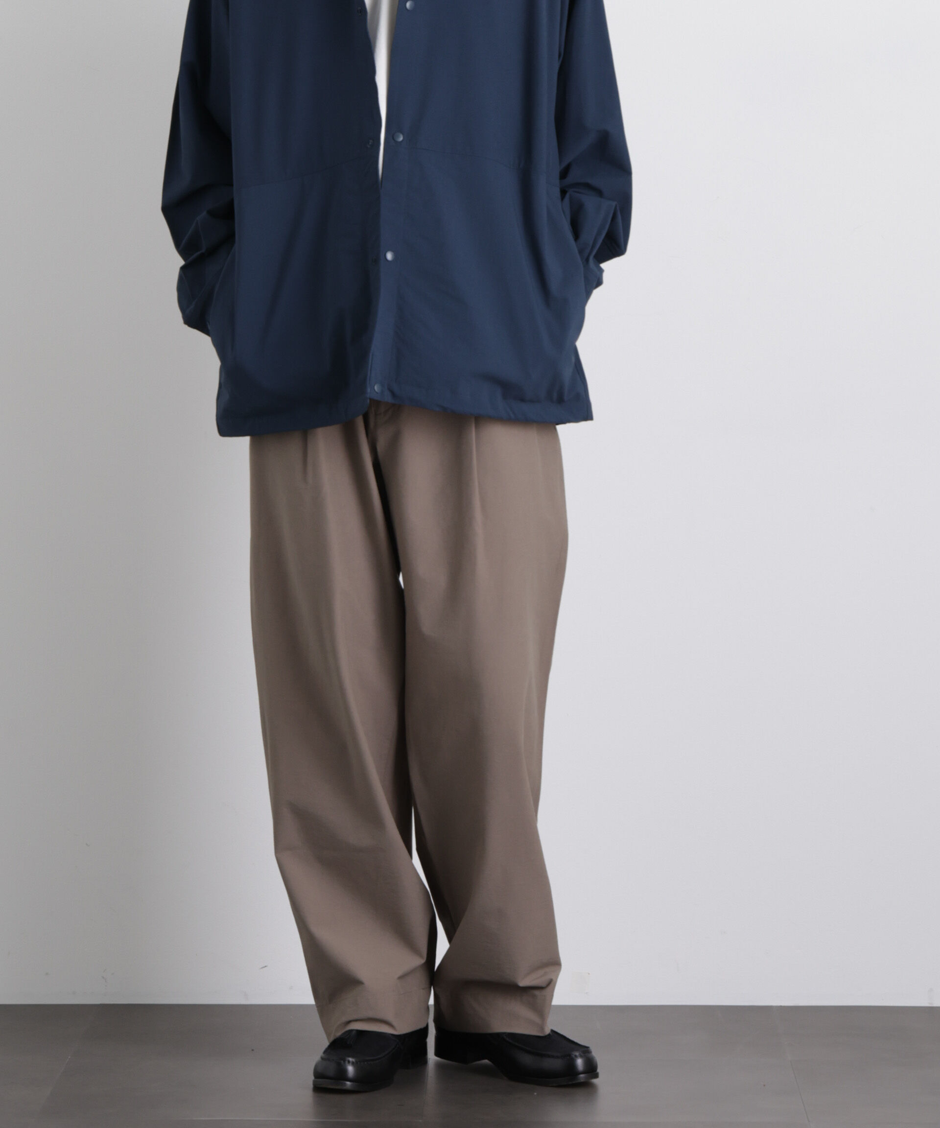 nano･universe「ストレッチワイド イージーパンツ」|チノ|