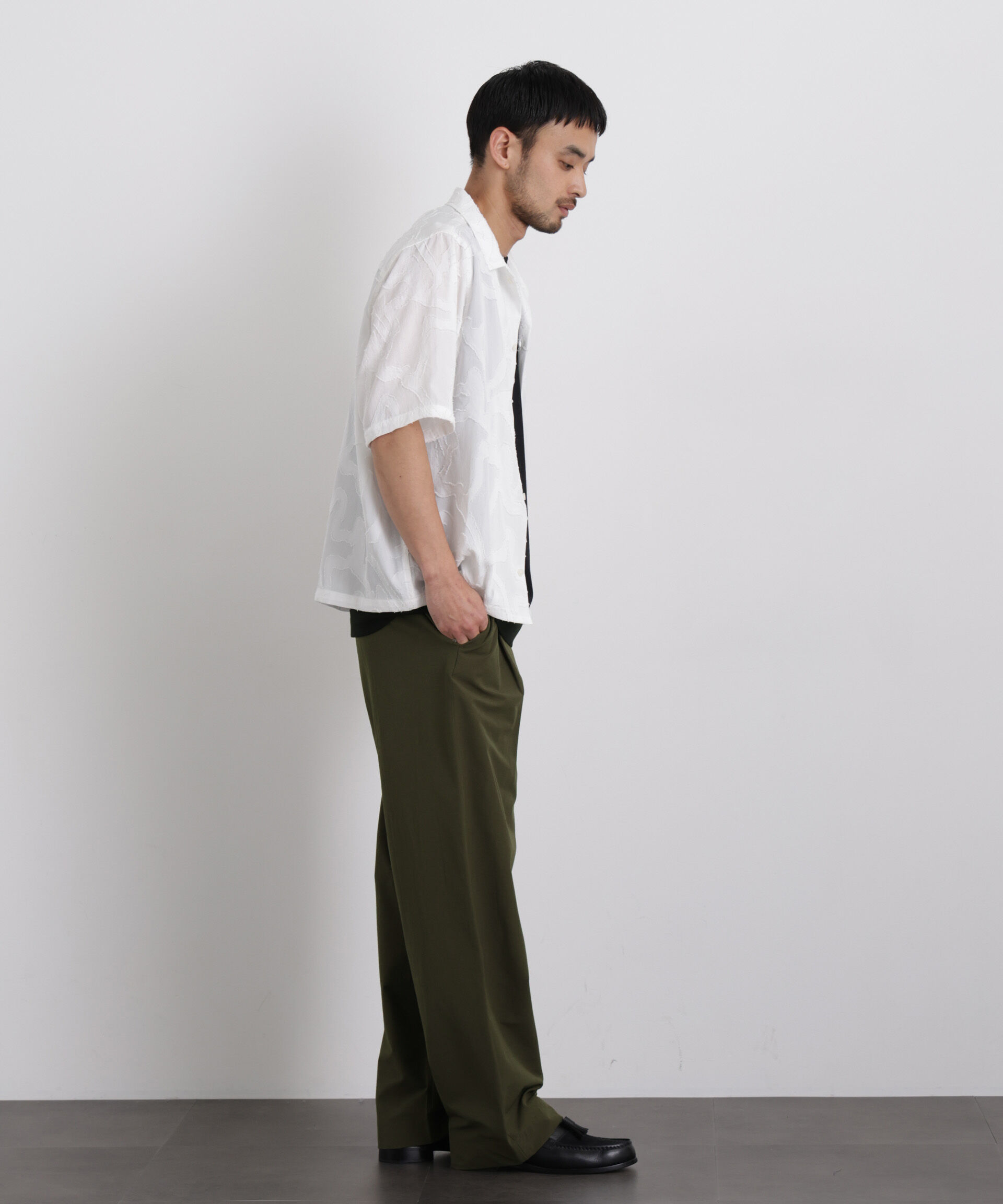 nano･universe「ストレッチワイド イージーパンツ」|チノ|