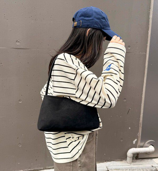 fredy emue「ホルダーチャーム付きワンハンドルバッグ」|ショルダー・メッセンジャー|