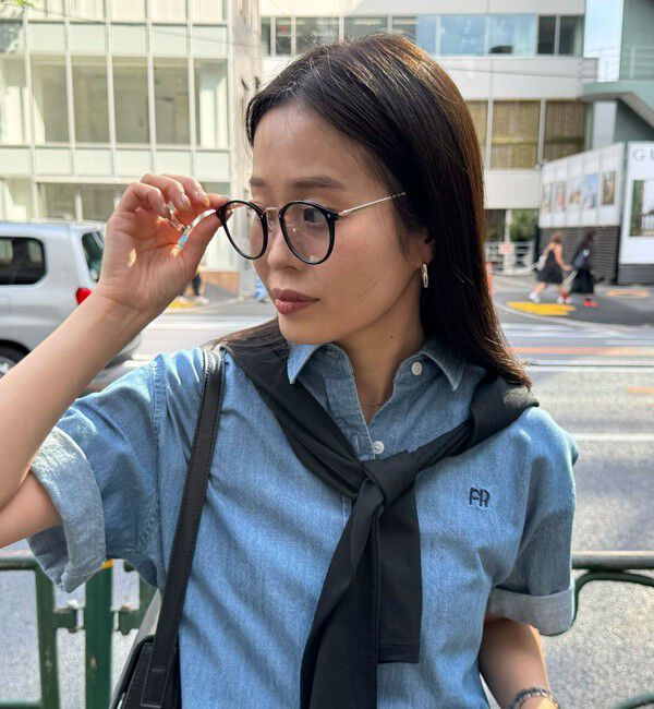 fredy emue「調光レンズメタルテンプルセルメガネ」|メガネ|