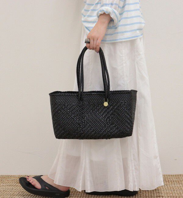 fredy emue「【Letra/レトラ】横長ミディハンドルメルカドバッグ」|かごバッグ|ブラック