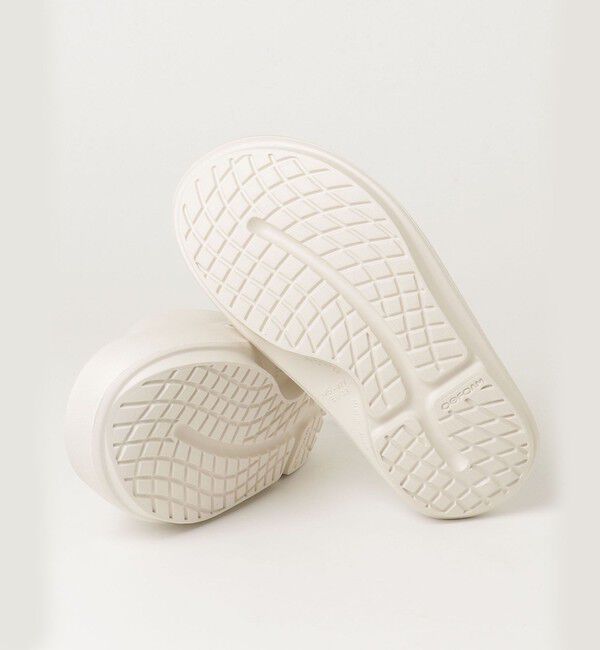 fredy emue「【OOFOS/ウーフォス】OOahh＋」|サンダル|