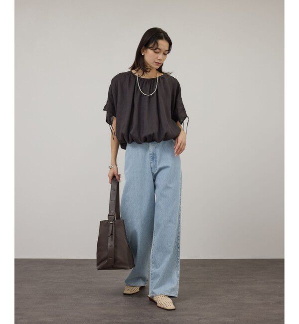 SALON adam et rope'「【KURO for SALON（クロ）】別注EASY TUCK DENIM LIGHT INDIGO / デニムパンツ」|デニム|