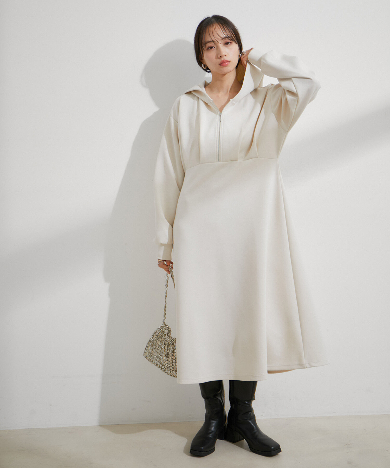 VIS「スフレタッチフーディーワンピース【洗える】」|ワンピース|