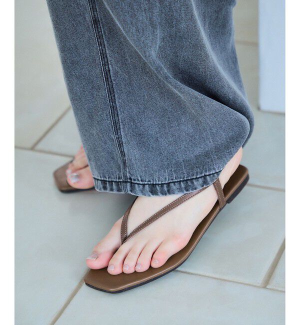 ADAM ET ROPE'「ストラップフラットサンダル」|サンダル|