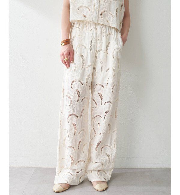  「【WEB限定】エンブロイダリーパンツ」|チノ|ホワイト