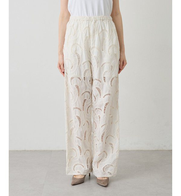  「【WEB限定】エンブロイダリーパンツ」|チノ|