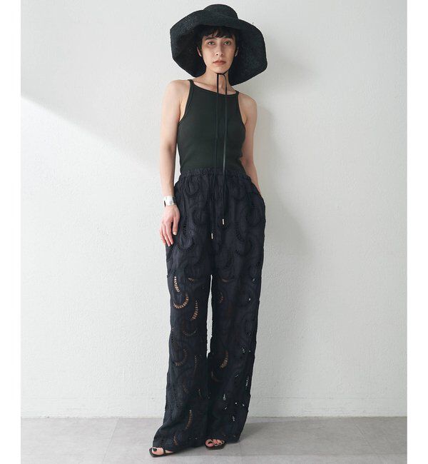  「【WEB限定】エンブロイダリーパンツ」|チノ|